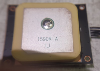 GPS ant.jpg