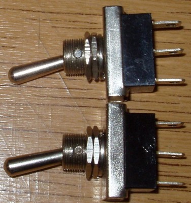paka jak krava 12V-25A.jpg