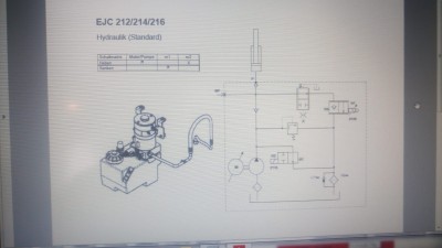 EJC 212.jpg
