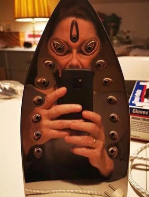 Ufonijsoutady.jpg