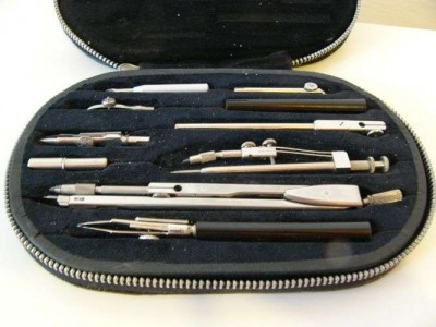 Rýsovací souprava KINEX 111