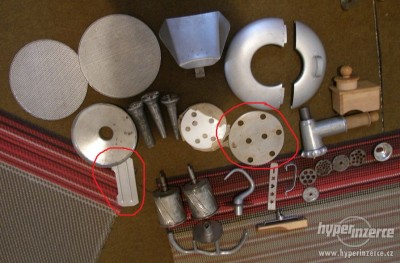 12466204-kuchynky-robot-zu1-zbrojovka-brno-4.jpg