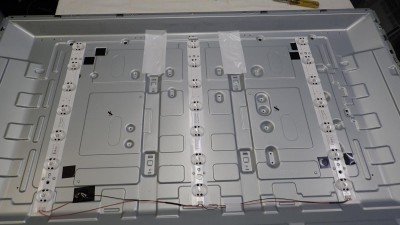 led-podsvit-z-tv-lg-43um7450pla-978dea52-c89e-4a39-8539-9fe6438b49c9.jpg