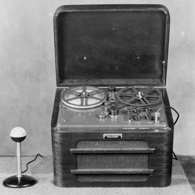Brush_Soundmirror_BK-401_tape_recorder2.jpg