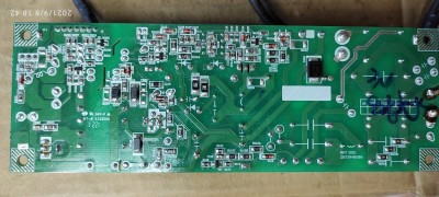 Celý PCB strana spojů