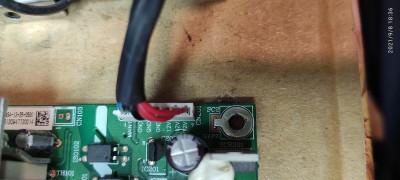 Konektor pro 12V