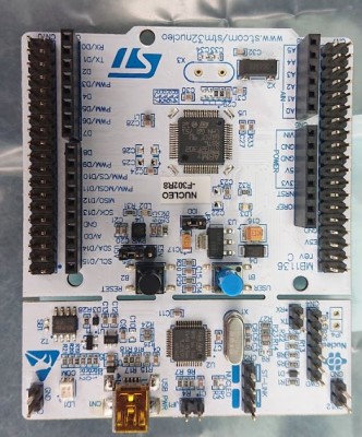 NUCLEO-F302R8.JPG
