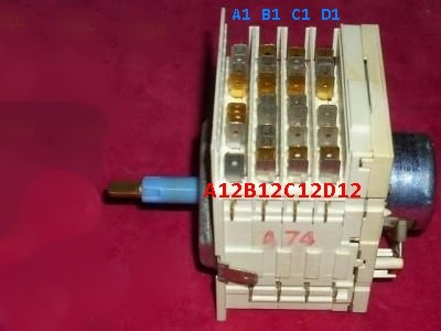 ___EC4748_01c02.jpg