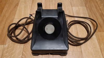 Telefon 1942h.jpg