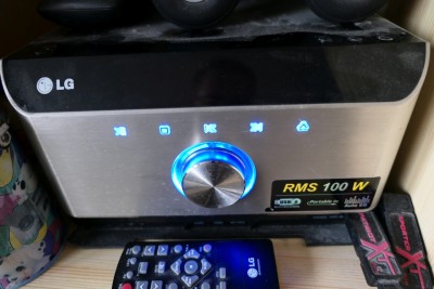 LG XA-105 pic02.jpg