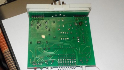 Ještě musím dodat,že je samozřejmě oboustranný tišták jako naschvál.Taky tušim zenerky-jedna byla zkratovaná a jedna uhořela-mají být obě pod tím Groetzákem svisle